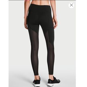 Victoria Secret Knockout Mesh Sport leggings